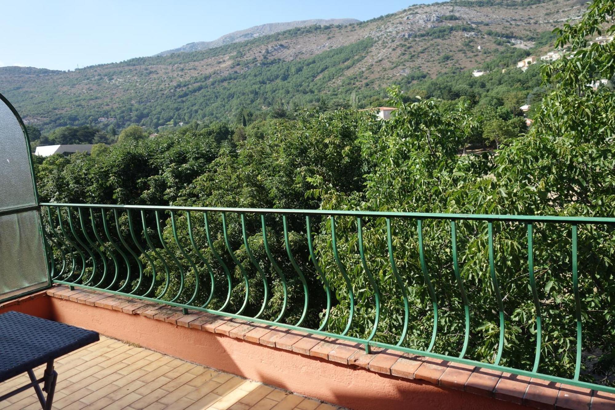 Hotel le Préjoly Saint-Vallier-de-Thiey Szoba fotó