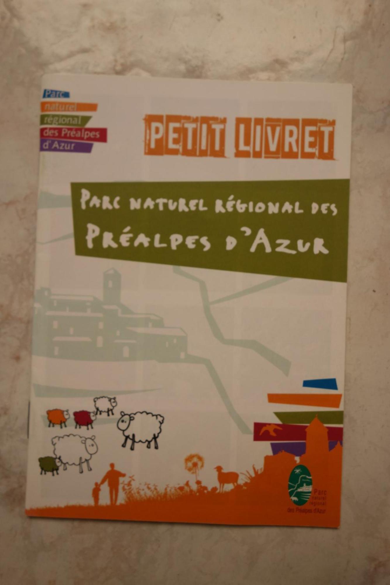 Hotel le Préjoly Saint-Vallier-de-Thiey Szoba fotó