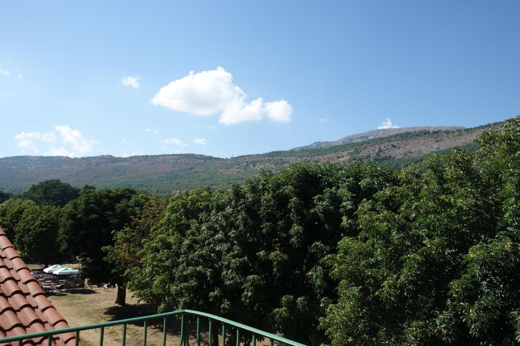 Hotel le Préjoly Saint-Vallier-de-Thiey Szoba fotó