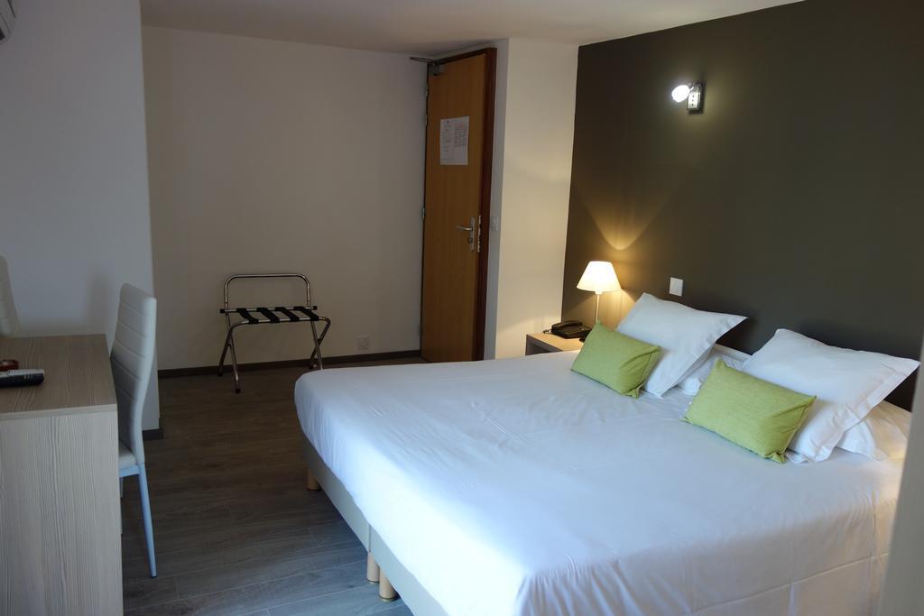 Hotel le Préjoly Saint-Vallier-de-Thiey Kültér fotó