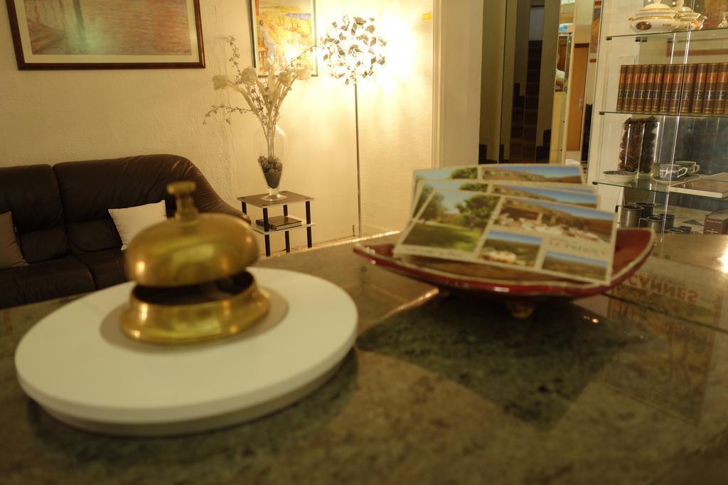 Hotel le Préjoly Saint-Vallier-de-Thiey Kültér fotó