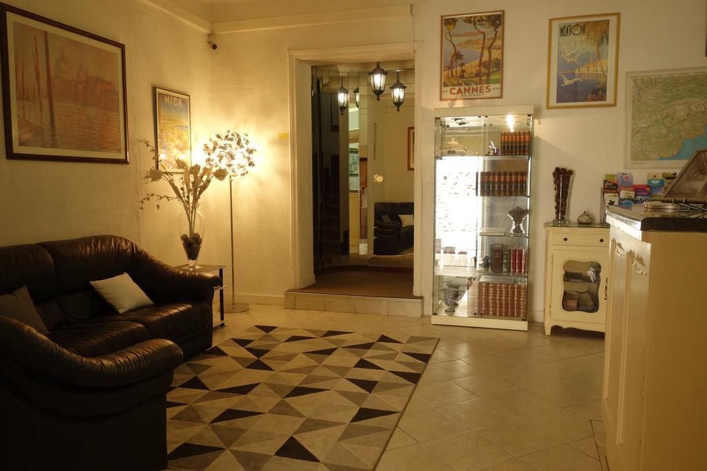 Hotel le Préjoly Saint-Vallier-de-Thiey Kültér fotó